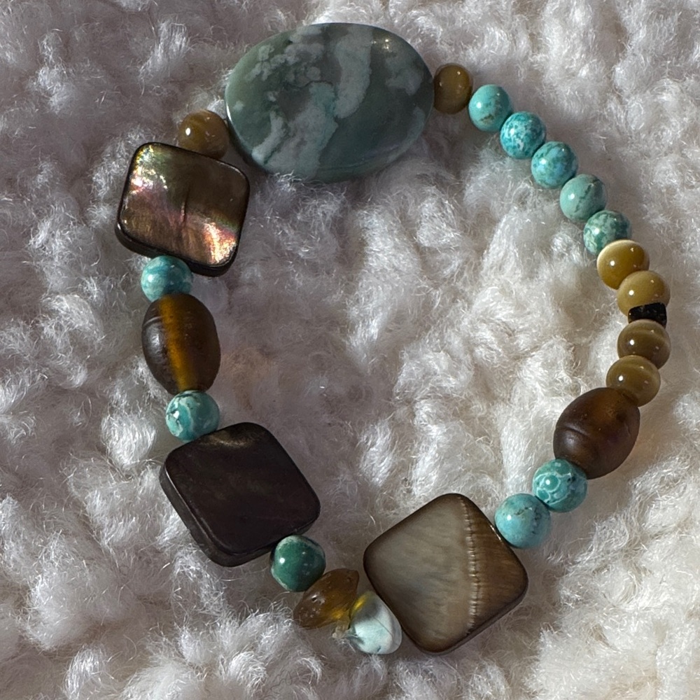 Unique Beaded Bracelet!